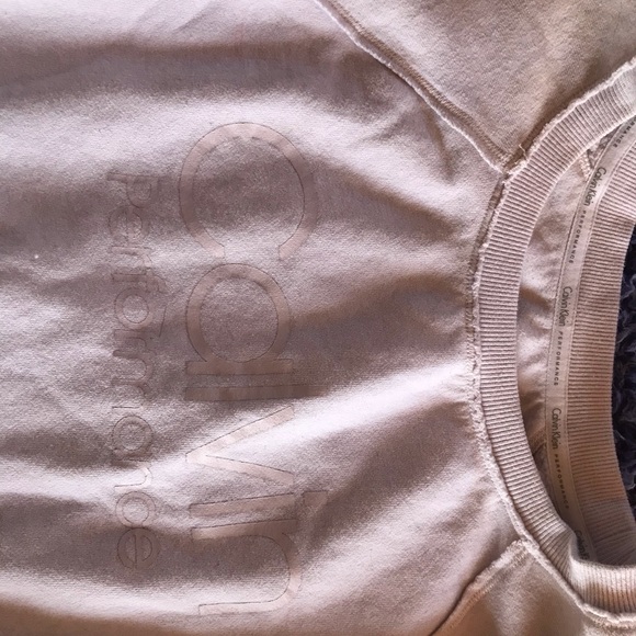 Calvin Klein performance baby pink sweatshirt - Picture 2 of 3